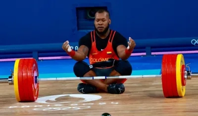 El pesista colombiano Yeison López, medalla de plata en la categoría 89 kilogramos.