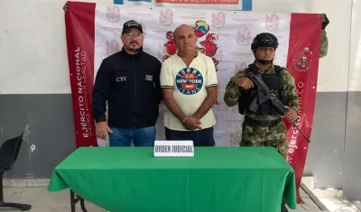  Guido Alfonso Sierra Díaz. 