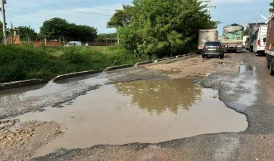En estas condiciones se encuentra la Circunvalar, entre la Murillo y la calle 30. 