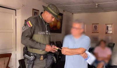 La Policía Ambiental le impuso el comparendo al ciudadano. 