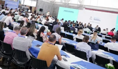 Conversatorio “Desafío de las justicias transicionales en Colombia: presente y futuro”.