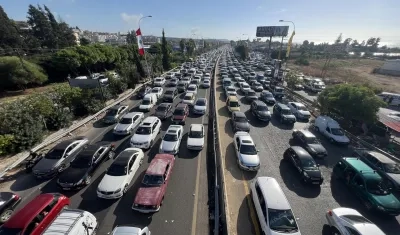 Muchos ciudadanos en Líbano están evacuando. 