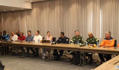 Autoridades reunidas.