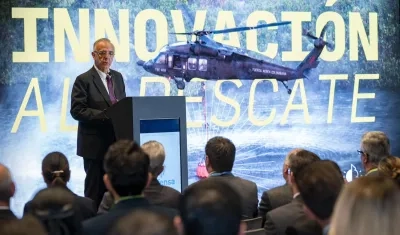 Iván Velásquez, ministro de Defensa.