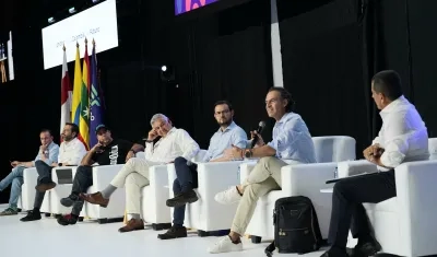 Los alcaldes de Cali, Bogotá, Barranquilla, Medellín, Cartagena en el panel de Fenalco.