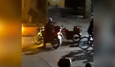 Lugar donde quedó tendido el cuerpo del hombre. 