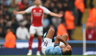 Rodri lesionado en el partido ante Arsenal.
