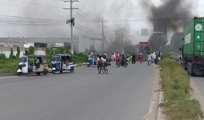 Bloqueo en la calle 30.