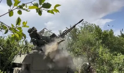 Batería rusa en Donetsk.