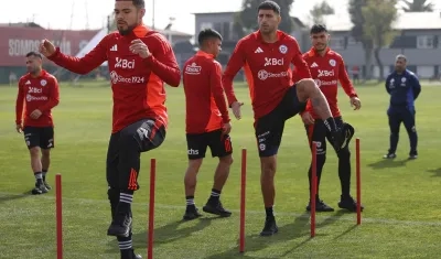 Chile espera recuperarse tras la derrota 3-0 ante Argentina. 