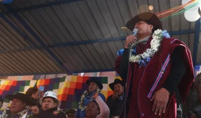 Evo Morales lidera una movilización nacional hacia La Paz. 