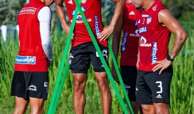 José Enamorado durante un trabajo físico en la sede deportiva Adela de Char. 