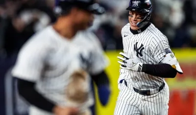 Aaron Judge bateó un jonrón y remolcó tres carreras para los Yanquis.
