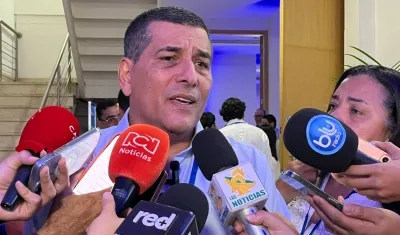 Alcalde de Cartagena, Dumek Turbay.