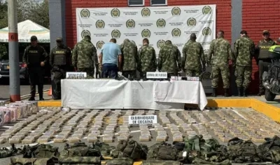 Falsos militares capturados. 