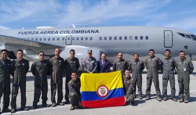Fuerza Aérea realizará el vuelo en un Boeing 737.