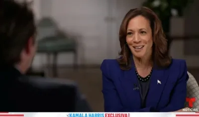 Kamala Harris entrevista con las Noticias Telemundo, medio en español en Estados Unidos. 