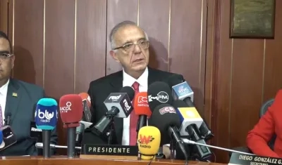 Iván Velásquez, ministro de Defensa.