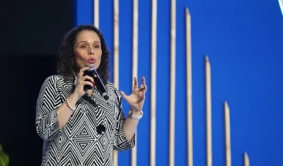 María Constanza García, Ministra de Transporte.