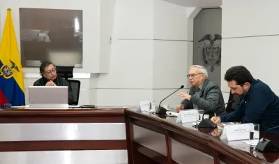 El Presidente Gustavo Petro y el Ministro de Hacienda, Ricardo Bonilla.