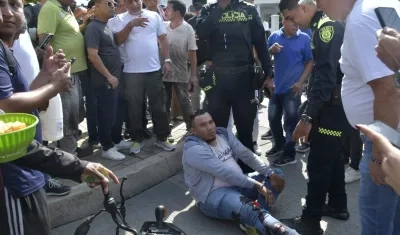 Uno de los delincuentes arrestados. 