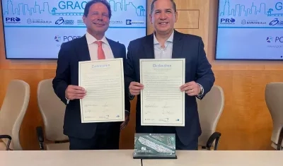 Andy Hecker, CFO y subdirector del Pueto de Miami, y el presidente del Puerto de Barranquilla, Andrés Osorio.