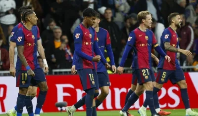 Jugadores del Barcelona durante el partido contra Real Madrid.