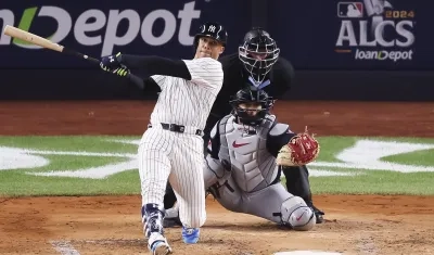 El swing de Juan Soto para su jonrón ante los Guardianes. 