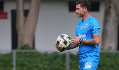 El argentino Fernando Gago había llegado a Chivas en enero pasado.