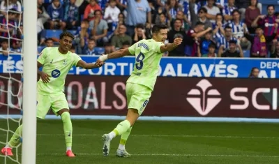 Robert Lewandowski celebra uno de sus goles con el Barcelona.