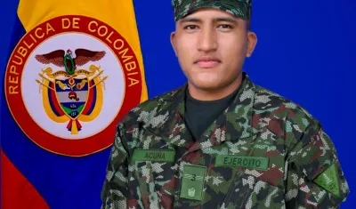 Soldado Óscar Acuña.