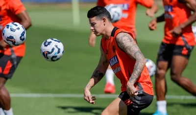 James Rodríguez en entrenamiento con la selección.