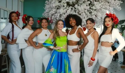 Las participantes del Reinado Popular acompañarán a la monarquía carnavalera 2025.