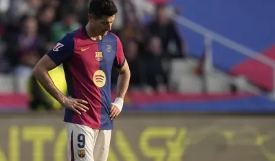 El lamento de Robert Lewandowski, delantero del Barcelona.