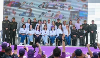 La Bancada Púrpura presentada el fin de semana.