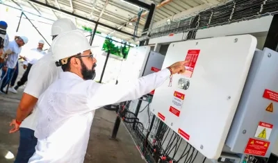 El Ministro de Minas y Energía, Andrés Camacho.