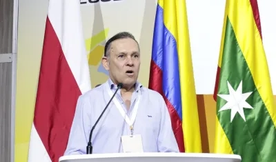 Efraín Cepeda Sarabia, presidente del Senado.