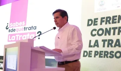 Juan Fernando Cristo, Ministro del Interior.