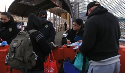 El paso de la frontera de México con Estados Unidos.