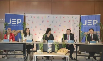 Rueda de prensa de la JEP.
