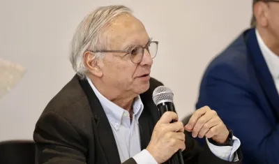 Ricardo Bonilla, ministra de Hacienda.