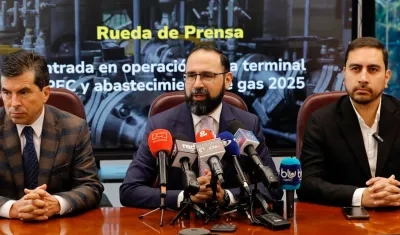 Andrés Camacho Morales, Ministro de Minas y Energía. 