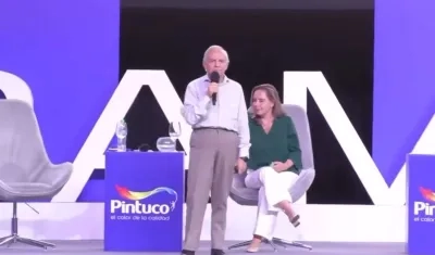 Ricardo Bonilla, ministro de Hacienda. 