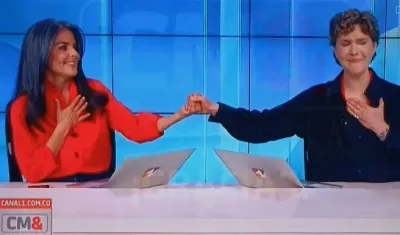 Entre lágrimas Claudia Palacios y Margarita Ortega despidieron la última emisión de CM&