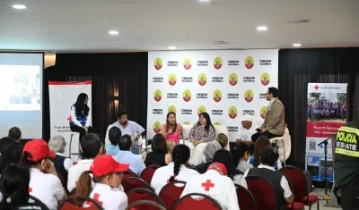 Aspecto del conversatorio liderado por la Cruz Roja Seccional Atlántico, en Barranquilla. 