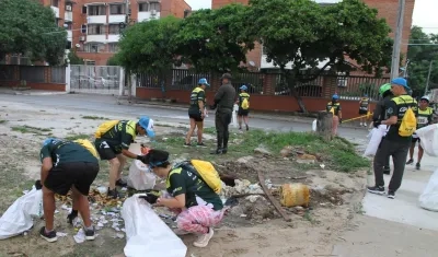 Aspecto de la jornada de limpieza y recolección de residuos sólidos. 