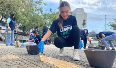 Se realizaron varias intervenciones de mejora y embellecimiento en la plaza Bolívar.