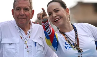  Edmundo González Urrutia y  María Corina Machado.