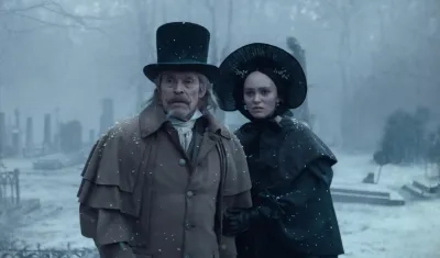 Willem Dafoe, como el profesor Albin Eberhart von Franz y Lily-Rose Depp como Ellen Hutter.