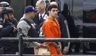 Luigi Mangione en poder de las autoridades.